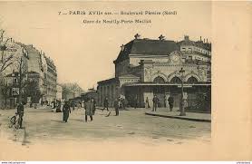 Paris 17eme Metro Boulevard Pereire Gare De Neuilly Porte Maillot Metro Parisien Gares Metro Parisien Carte Postale Paris