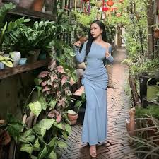 ĐẦM BODY TAY DÀI RÚT DÂY HÔNG THUN GÂN LẠNH 3 MÀU Y HÌNH