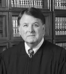 The Problem of Law School Discounting—How Do We Sustain Equal Opportunity  in the Profession?