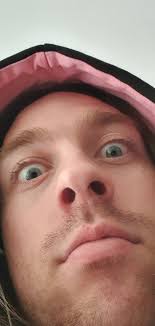 Aaron Searle (@AaronSearle1)