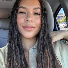 G, Layne (@dirtylavendar)