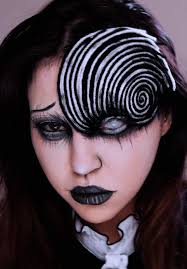 Yarn makeup trend + Junji Ito?! 👀 IB @Anna👩🏼‍🎨 @snitchery #yarnmakeup  #creativemakeup #avantgardemakeup