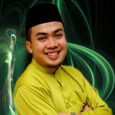 Ku dengar irama yang sungguh indah. R Satu Hari Di Hari Raya By Syahman Indie