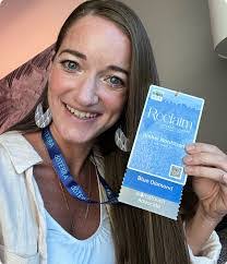 Amber Steckler's Instagram, Twitter & Facebook