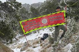 L'appareil génital se met en place lors du développement embryonnaire. Depuis Le 15 Decembre Les Zqfs Sont Mises En Place Jusqu Au 30 Juin Amis De La Reserve Naturelle De La Haute Chaine Du Jura