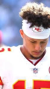 If the @chiefs lose to the @philadelphiaeagles and fall to 0-2, it's time  for them to bring back Tyreek Hill. If they want to get to the playoffs,  the offense needs a