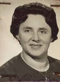 ME PUEDEN COLABORAR CON UN FONDO CON ALGO DE CIENCIA FICCIÓN POR FAVOR ☺️