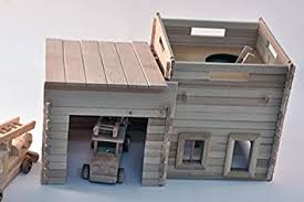 Maybe you would like to learn more about one of these? Kleines Feuerwehrhaus Mit Aussichtspunkt Zum Selbstbau Selber Bauen Holz Haus Kinder Spielzeug Bausatz Amazon De Spielzeug