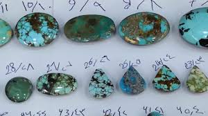 الفيروز turquoise (التوركواز) حجر كريم لونه أزرق ، يتكون من فوسفات الالومنيوم والنحاس ، واحيانا من الحديد ، وهو غير متبلور وخفيف الوزن ، وهو من أثمن انواع الأحجار الكريمة فى المجوهرات ، و إيران هى اكثر دولة منتجة للفيروز فى العالم وكمان فيه مناجم لانتاجه فى سيناء فى مصر. Ø´Ø§Ù‡Ø¯ Ø§Ø­Ø¬Ø§Ø± Ø§Ù„ÙÙŠØ±ÙˆØ² Ø§Ù„Ø£ØµÙ„ÙŠÙ‡ Ø§Ù„Ø·Ø¨ÙŠØ¹ÙŠÙ‡ Natural Turquoise Stones Youtube