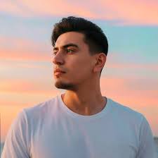 Sin tapujos Alicia Machado le aplaude a Fátima Bosch y opina sobre el  tailandés Nawat Itsaragrisil; exclusiva #lamesacaliente #missuniverso