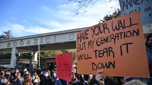 Its main campus is located on the european side of the bosphorus strait. Why Erdogan Needs To Conquer Bogazici University Al Monitor The Pulse Of The Middle East