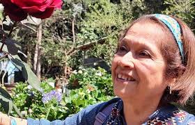 Feliz nueva vuelta al sol a mi persona favorita del mundo mundial 🫶  gracias mami @rosavigil56 @rosa.vigil.50767 por tanto y todo 🙏 te quiero  mucho 🫶🌹💕