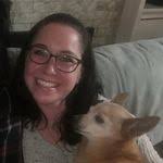 Leslie Bergquist's Instagram, Twitter & Facebook