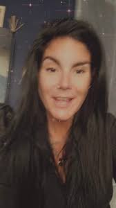 Amber Larkin Best Pics