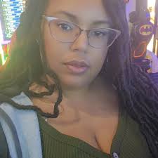 So I have to pay $300 for lunch two at Lavergne Middle and 1 at Lavergne  High smh when I buy food for them to take a lunch WHYYYYYYYY are you still