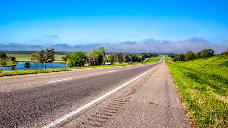 One of America's Longest Highways Is Almost Empty Today