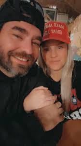 Derick Green's Instagram, Twitter & Facebook