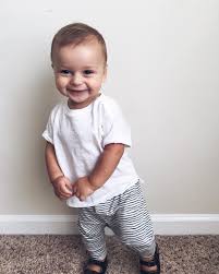 Kristen Gonzalez On Instagram Teased Him With A Banana So He Would Smile And It Worked Cute Baby Pictures Baby Boy Outfits Baby Fashion