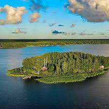 The island is home to a natural spring, and fertile land (covering approximately 60% of the island's surface area). Private Islands For Sale Mannion Island Ireland Europe Atlantic