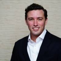 Elam Lantz's Instagram, Twitter & Facebook