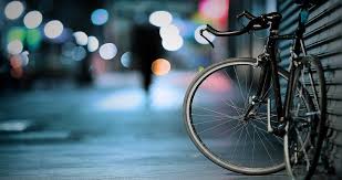 Street Bike 4k Ultra Hd Wallpaper Hd Wallpapers For Laptop Bicycle Wallpaper Bicycle Photography