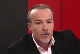 Η μέρα που γεννήθηκε αθάνατος. Arhs Beloyxiwths Egw Paidi Toy Ellhnikoy Laoy