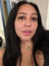 Tammy Shedd's Instagram, Twitter & Facebook