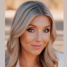 392 Amberley Dr, Uniontown, OH 44685