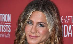 How to get Jennifer Anistons look for less | Daily Mail Online