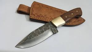 Poignee De Main D2 En Fer Forge En Acier Martele Couteau De Etsy Pocket Knife Knife