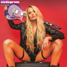 Sophie Lloyd  SophieGuitar  sophieguitar_ Nude Leaks OnlyFans Photo 19 -  Nudogram v2.1