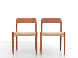 Many of these walnut dining chairs are on display in our canonbury antiques hertfordshire showroom. Mid Century Modern Scandinavian Pair Of Teak Dining Chairs Model 75 By Niel Moller Galerie Mobler