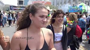 Sexy sexy: CFNM at Folsom Street Fair - ThisVid.com