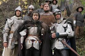 Quête du graal, repas en famille et stratégie militaire. Kaamelott 6ter Les Graal De Kaamelott