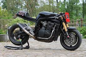 1991 Suzuki Gsx R 1100 Tracker Suzuki Gsxr Street Fighter Motorcycle Motorbike Design