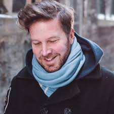 Francis Legault's Instagram, Twitter & Facebook