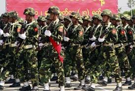 Anggota militer bersiaga dan berjaga di sejumlah check point di myanmar (01/02). Konsekuensi Kudeta Militer Myanmar Akan Mengerikan Republika Online