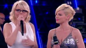 La bellissima lettera di Maria De Filippi ad Emma dopo l'annuncio della malattia: "Ci sarò sempre"