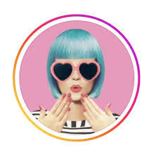 Juliana Asante's Instagram, Twitter & Facebook