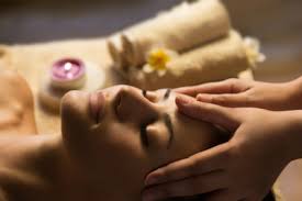 A sacred and sensual experience. Jetzt Eine Tolle Lomi Lomi Massage In Hannover Geniessen In Vitaloase