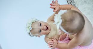 36 Rangkaian Nama Bayi Perempuan Lahir Bulan November Popmama Com