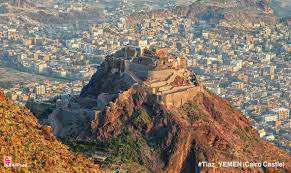 tiaz yemen cairo castle عدسة عيبان 4psell فوربي قلعة القاهرة تعز اليمن تقع على السفح الشمالي لجبل صبر ح natural landmarks monument valley landmarks