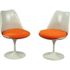 Click here to learn more about purchasing from knoll. Pair Of Knoll Tulipe Chairs Eero Saarinen 1956 Design Market