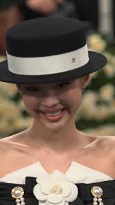 Met Gala 2025 Guest List Jennie