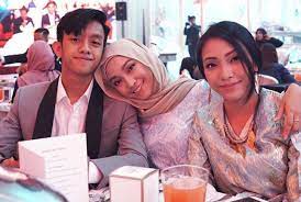 Noor azrah binti mohd nordin: Cantiknya Kekasih Baru Ismail Izzani