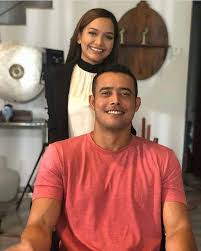 Mesra zul ariffin dengan azira photoshoot drama seribu rindu. Download Drama Seribu Rindu