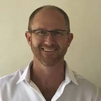 60+ perfiles de «Bromley»