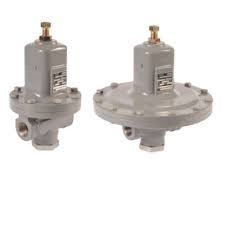 Fisher MR95 series pressure regulator place on Fisher control valves and  DVC 6200 valve positioner