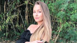 People who liked carla diaz's feet, also liked Carla Diaz Revela Ter Descoberto Doenca E Diz Que Fara Biopsia Istoe Independente