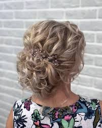 Wavy mother of the bride updos. Mother Of The Bride Hairstyles 63 Elegant Ideas 2021 Guide